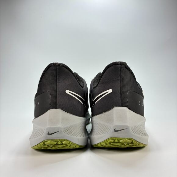 Nike Air Zoom Pegasus 39 Shield Black Running Shoes DO7625-002 Men's Size 13 - Picture 5 of 10